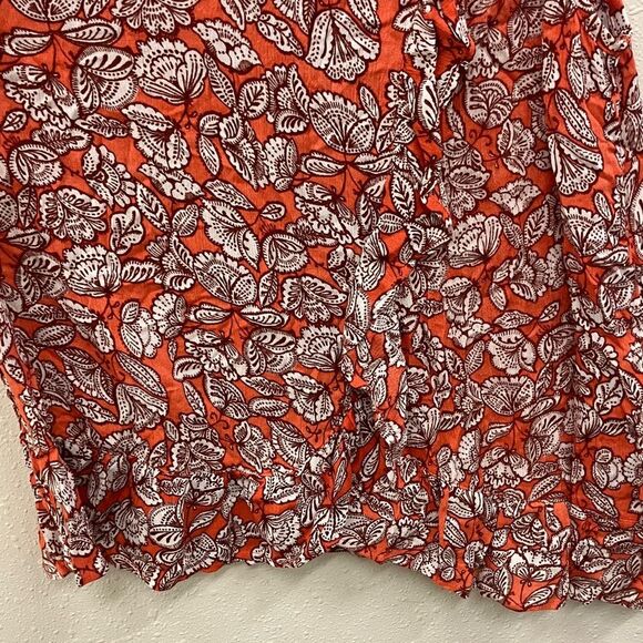 Maurices Red and White Leaf Pattern Ruffle Front Tunic Small NWT #37 - Picture 3 of 7